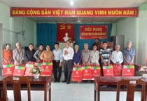 Chi Hội Nam Y Sóc Trăng Tổ Chức Chương Trình “Tết Yêu Thương” Trao Quà Cho Cựu Chiến Binh Chi Hội Nam Y Sóc Trăng Tổ Chức Chương Trình “Tết Yêu Thương” Trao Quà Cho Cựu Chiến Binh